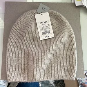 Target 100% Cashmere beanie - oatmeal - new with tags never worn